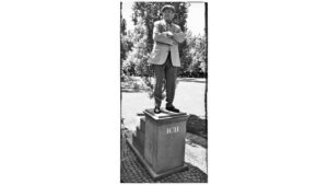 Hans Traxler (1929–2026)
